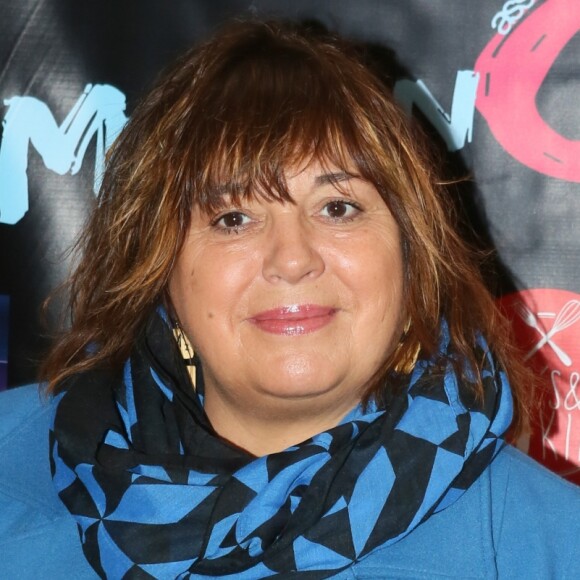 Michèle Bernier - Photocall du défilé au profit de l'association Meghanora au Salon des Miroirs à Paris, le 20 février 2016.