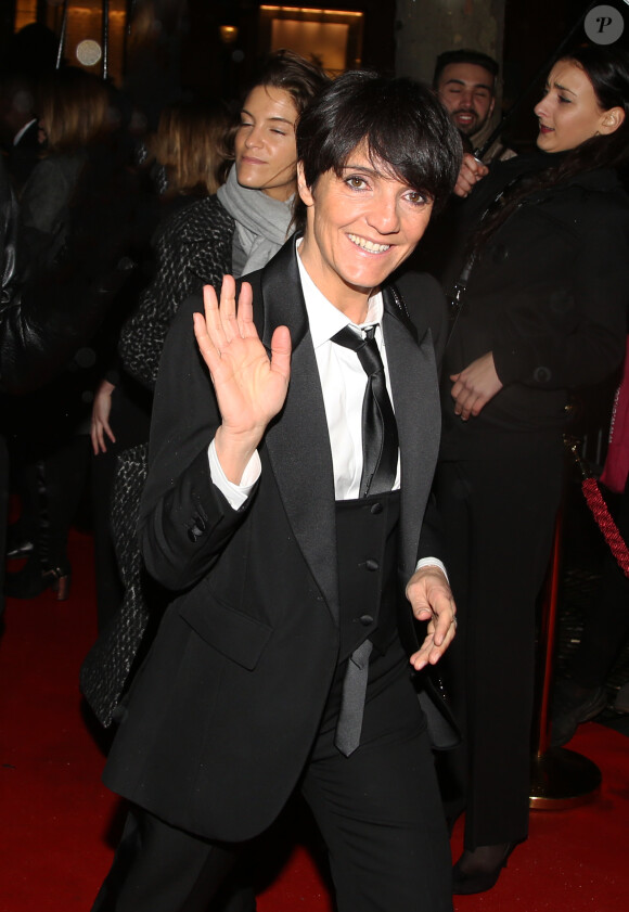Florence Foresti à l'arrivée de la 11ème cérémonie des Globes de Cristal au Lido à Paris le 30 janvier 2017.