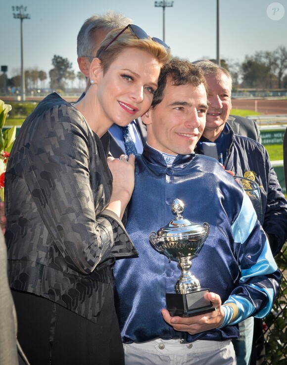 La princesse Charlene de Monaco assiste au premier "Charity Mile" - une course hippique caritative rebaptisée Prix princesse Charlene de de Monaco à l'hippodrome de la Côte d'Azur de Cagnes-sur-mer le 25 février 2017.