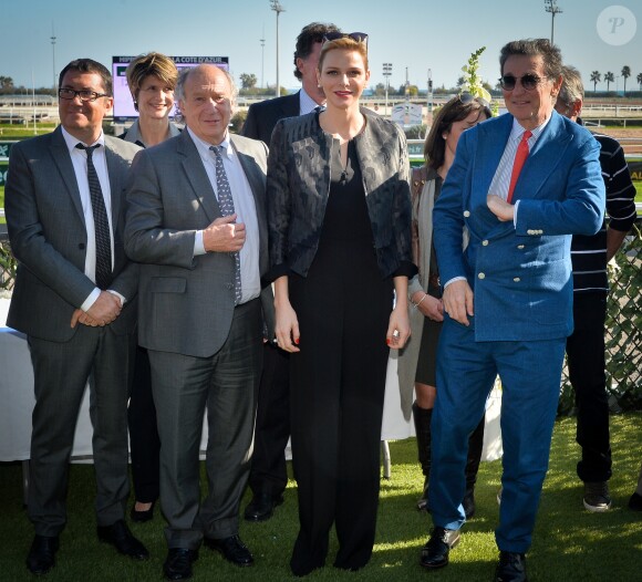 La princesse Charlene de Monaco assiste au premier "Charity Mile" - une course hippique caritative rebaptisée Prix princesse Charlene de de Monaco à l'hippodrome de la Côte d'Azur de Cagnes-sur-mer le 25 février 2017.