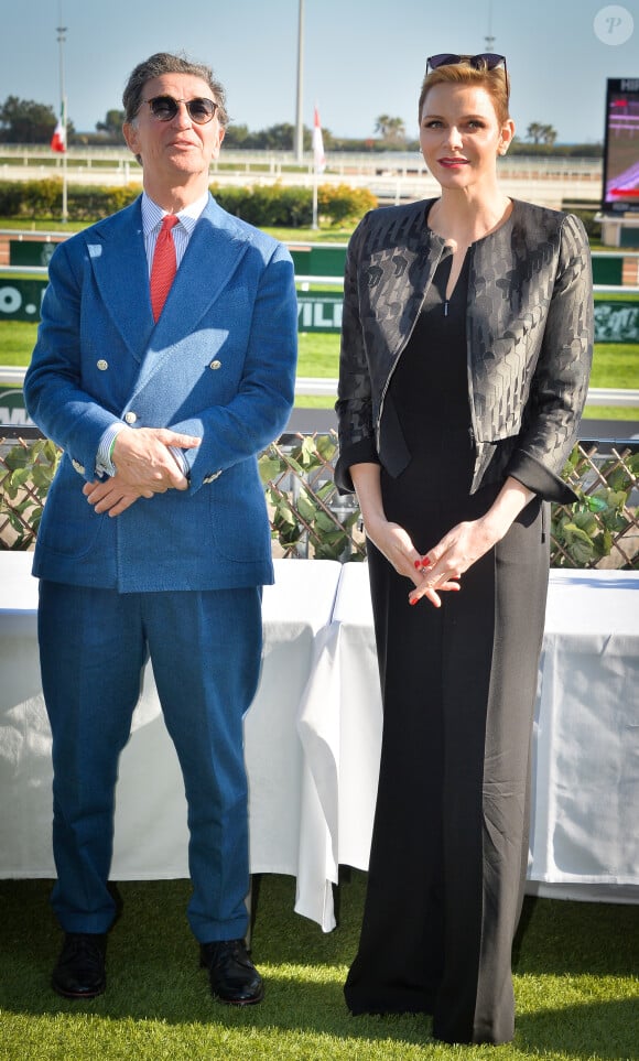 La princesse Charlene de Monaco assiste au premier "Charity Mile" - une course hippique caritative rebaptisée Prix princesse Charlene de de Monaco à l'hippodrome de la Côte d'Azur de Cagnes-sur-mer le 25 février 2017.