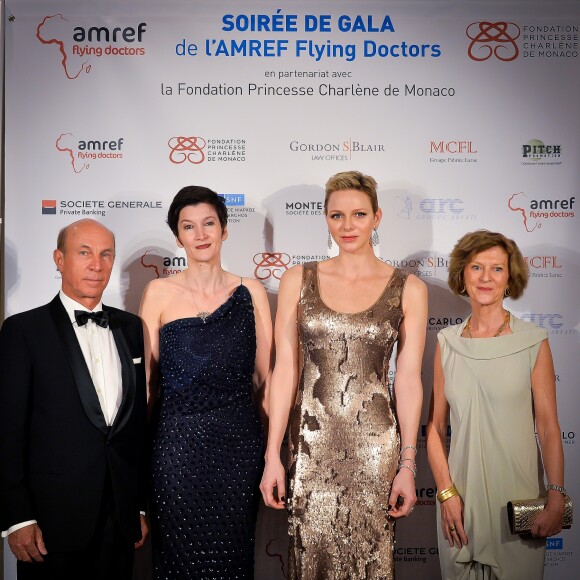Riccardo Arvati, Agnès Falco, la princesse Charlène de Monaco et Mireille Faugère - Photocall de la soirée de gala de L'AMREF Flying Doctors à Monaco le 24 février 2017 © Michael Alési/Bestimage