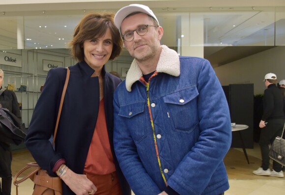 Inès de La Fressange et Loïc Prigent - Soirée de vernissage de l'exposition “Entendu au Bon Marché par Loïc Prigent” au Bon Marché à Paris le 28 février 2017. © Giancarlo Gorassini/Bestimage