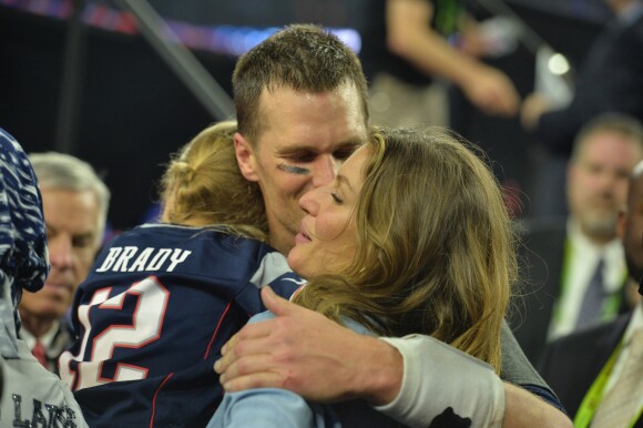 Tom Brady, Gisele Bündchen et leur fille Vivian Lake au Super Bowl LI à Houston, le 5 février 2017.