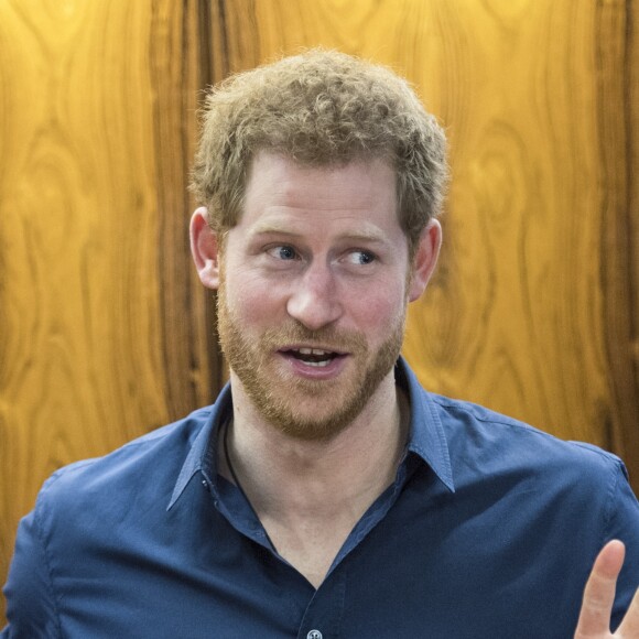 Le prince Harry au centre civique de Gateshead pour un colloque du projet Walking With the Wounded le 21 février 2017.