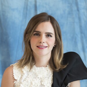Emma Watson en conférence de presse pour le film "La belle et la bête" à Los Angeles le 6 mars 2017.