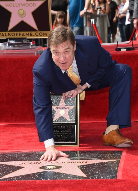 John Goodman - Inauguration de la plaque de John Goodman sur le Walk Of Fame à Hollywood. Le 10 mars 2017 © Chris Delmas / Bestimage Celebrities attending the Hollywood Walk Of Fame Ceremony for John Goodman in Hollywood, California on March 10, 2017.10/03/2017 - Hollywood