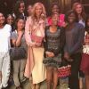Beyoncé et Tina Knowles dans les coulisses de la représentation de la troupe Alvin Ailey American Dance Theater donnée le samedi 11 mars 2017 au WACO Theater Center de Los Angeles.