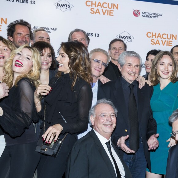 Raphaël Mezrahi, Julie Ferrier, Lola Marois, Stéphane De Groodt, Antoine Duléry, Marianne Denicourt, Michel Leeb, Nadia Farès, Francis Huster, Christophe Lambert, Claude Lelouch, Victor et Samuel Hadida, Liane Foly, Déborah François, Elsa Zylberstein, Zinedine Soualem, Gérard Darmon et Isabelle de Hertogh lors de l'avant-première du film "Chacun sa vie" au cinéma UGC Normandie à Paris, France, le 13 mars 2017. © Olivier Borde/Bestimage