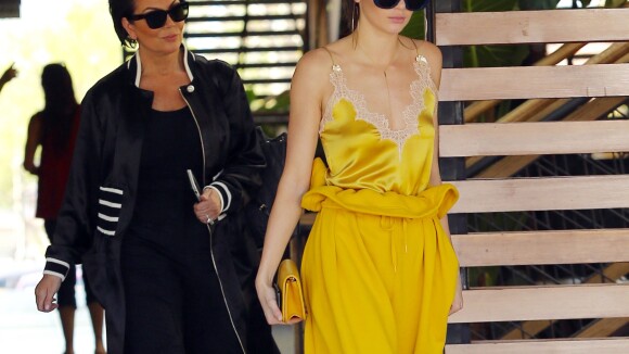 Kendall Jenner et Kourtney Kardashian : Duo ultrastylé sous le soleil