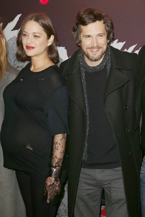 Marion Cotillard (enceinte) et son compagnon Guillaume Canet - Avant-première du film "Rock'n Roll" au Pathé Beaugrenelle à Paris le 13 février 2017.
