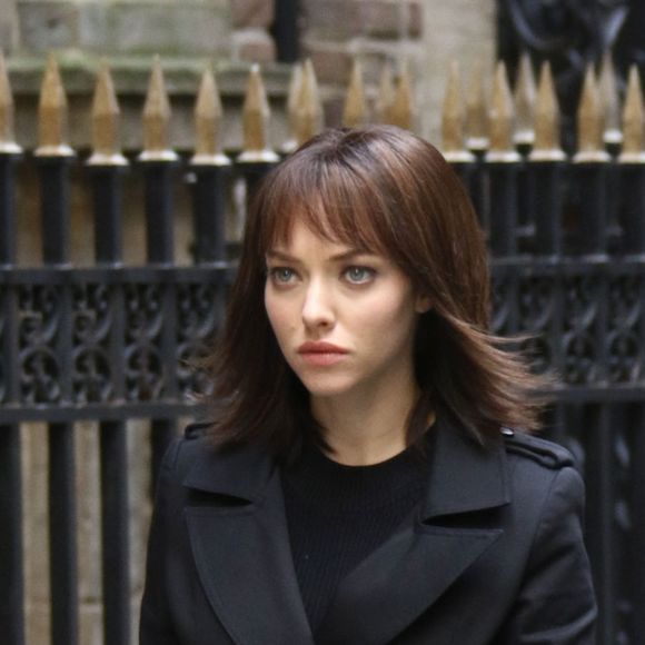 Amanda Seyfried et Clive Owen sur le tournage du film Anon à Manhattan, New York le 3 septembre 2016.