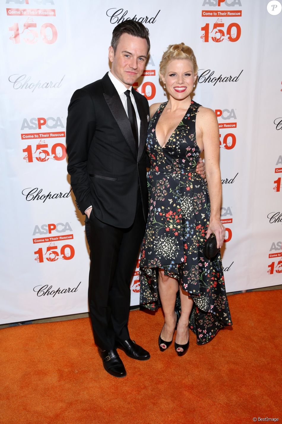Megan Hilty Brian Gallagher Brian Gallagher et sa femme Megan Hilty lors de la 19ème soirée