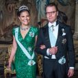  La princesse Victoria (en robe Elie Saab) et le prince Daniel de Suède lors du premier dîner officiel de l'année au palais royal Drottningholm à Stockholm le 23 mars 2017. 