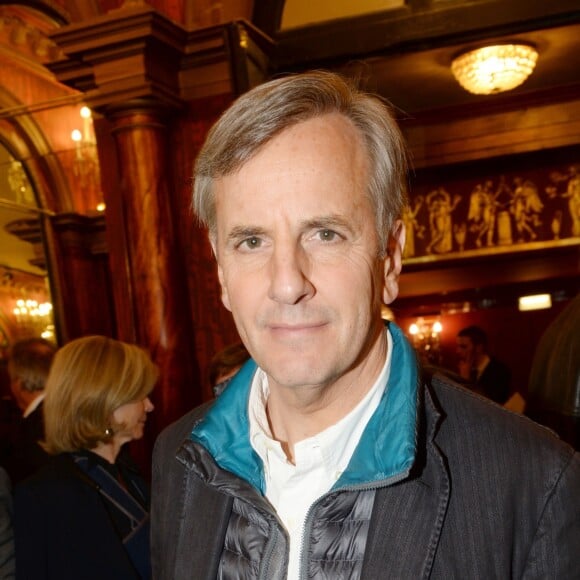 Bernard de La Villardière - Soirée spectacle à l'occasion des 15 ans de l'association "Innocence en Danger" au théâtre des Variétés à Paris, le 11 avril 2016. © Rachid Bellak/Bestimage