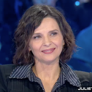 Juliette Binoche évoque ses amours. Emission "Salut les Terriens !" sur C8. Le 25 mars 2017.