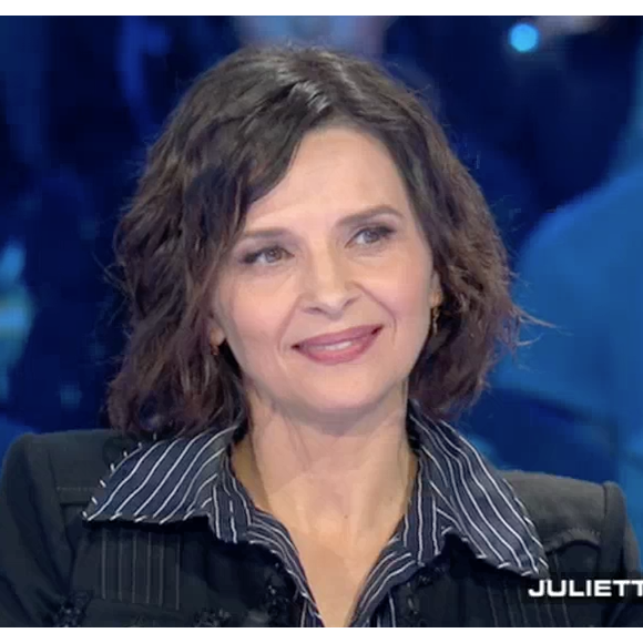 Juliette Binoche évoque ses amours. Emission "Salut les Terriens !" sur C8. Le 25 mars 2017.