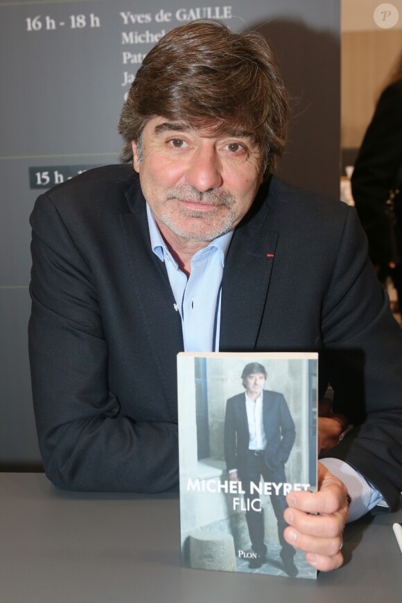 Michel Neyret au 32ème Salon du Livre à la Porte de Versailles à Paris, le 24 mars 2017. © CVS/Bestimage