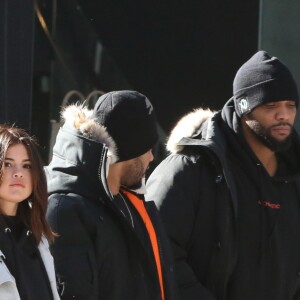 Exclusif - Selena Gomez et son compagnon The Weeknd (Abel Tesfaye) font du shopping en amoureux sur Bloor Street à Toronto, le 16 mars 2017. Le couple est allé chez Gucci et chez Holt Renfrew. Ils semblent très amoureux. © CPA/Bestimage Exclusive