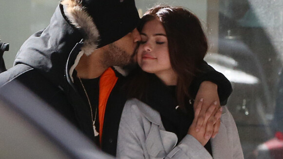 Selena Gomez et The Weeknd ne cachent plus leur amour, chez lui à Toronto