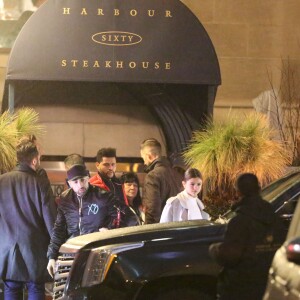 Exclusif - Selena Gomez et son compagnon The Weeknd (Abel Tesfaye) sont allés dîner au restaurant "Harbour Sixty Steakhouse" à Toronto, le samedi 18 mars 2017. La chanteuse ne reste jamais bien loin de son nouvel amour, elle a fait vendredi soir un aller/retour très rapide Toronto-New York en jet privé pour un photoshoot! Le couple semble très amoureux. © CPA/Bestimage