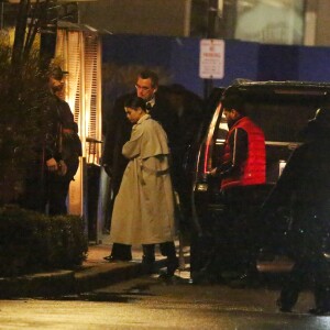 Exclusif - Selena Gomez et son compagnon The Weeknd (Abel Tesfaye) sont allés dîner au restaurant "Harbour Sixty Steakhouse" à Toronto, le samedi 18 mars 2017. La chanteuse ne reste jamais bien loin de son nouvel amour, elle a fait vendredi soir un aller/retour très rapide Toronto-New York en jet privé pour un photoshoot! Le couple semble très amoureux. © CPA/Bestimage