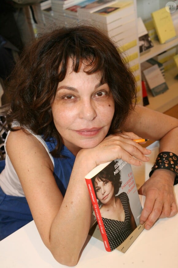 Isabelle Mergault lors de la 37ème édition du Salon du livre au parc des expositions, à la porte de Versailles, à Paris, France, le 26 mars 2017.