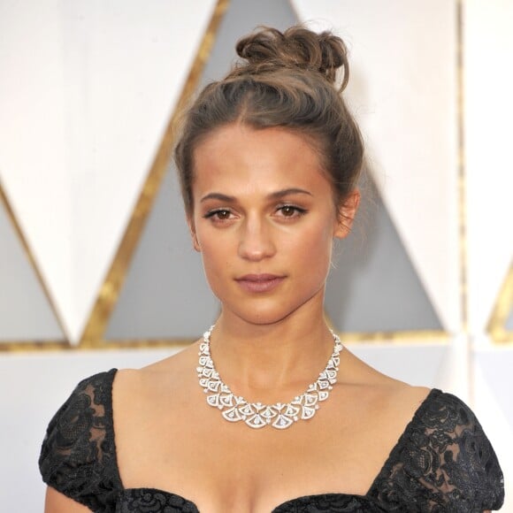 Alicia Vikander lors de la 89ème cérémonie des Oscars au Hollywood & Highland Center à Hollywood, le 26 février 2017. © Future-Image via ZUMA Press/Bestimage