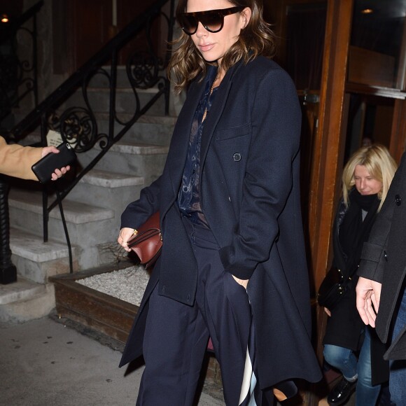 Victoria Beckham à la sortie du restaurant Blue Ribbon à New York, le 13 mars 2017