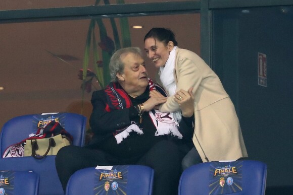 Guy Carlier et sa compagne lors de la finale de la Coupe de la Ligue 2017 entre l'AS Monaco et le PSG, victorieux 4-1, au Parc OL à Lyon, le 1er avril 2017. © Cyril Moreau/Bestimage