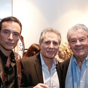 Exclusif - Anthony Delon, Laurent Olmedo, Alain Delon - Lancement de la marque de vêtements de cuir "Anthony Delon 1985" chez Montaigne Market à Paris. Le 7 mars 2017 © Philippe Doignon / Bestimage