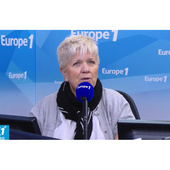 Mimie Mathy au micro d'Europe 1, le 10 avril 2017.