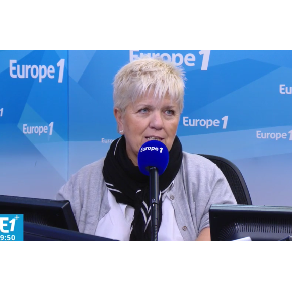 Mimie Mathy au micro d'Europe 1, le 10 avril 2017.