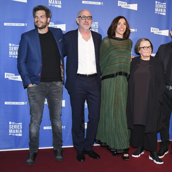 Clément Manuel, Eytan Fox, Aure Atika, Agnieszka Holland et Damon Lindelof à la soirée d'ouverture de la 8ème édition du festival "Séries Mania" au cinéma Grand Rex. Le festival, consacré aux séries télévisées du monde entier, se déroulera du 13 au 23 avril 2017 au Forum des images. Paris, le 13 avril 2017. © Pierre Perusseau/Bestimage