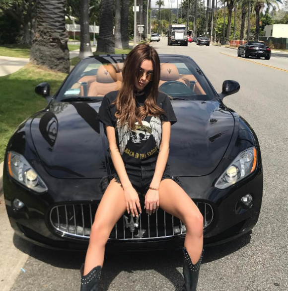 Nabilla passe un moment de rêve à Coachella (Californie). Avril 2017.