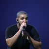 La rappeur Drake en concert à l'AccorHotels Arena lors de sa tournée "The Boy Meets World Tour" à Paris le 12 mars 2017.