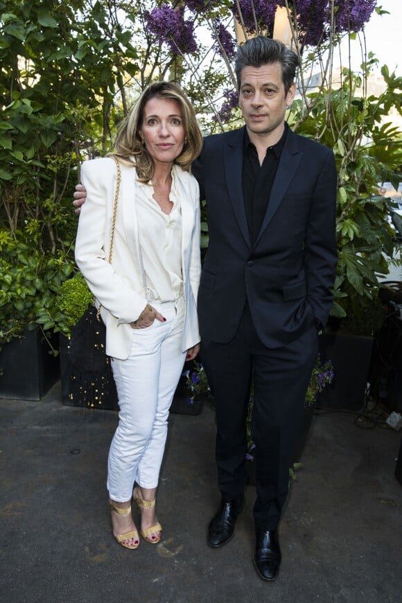 Carole Chrétiennot et Benjamin Biolay lors de la remise du 10ème Prix de la Closerie des Lilas. Paris, le 19 avril 2017. © Olivier Borde/Bestimage