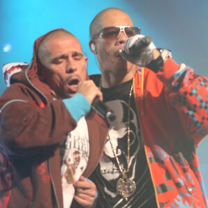 Kool Shen et JoeyStarr du groupe Suprême NTM lors de leur concert à Paris Bercy le 19 septembre 2008.