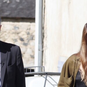 Jean Lassale et sa fille Alizée - Jean Lassalle, candidat à l'élection présidentielle , se rend au bureau de vote pour le premier tour des élections présidentielles à Lourdios-Ichère le 23 avril 2017.  French candidate Jean Lassale at the polling station in Lourdios-Ichère on april 23rd, 201723/04/2017 - Lourdios-Ichère