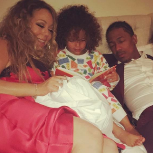 Mariah Carey au lit avec ses enfants et son ex Nick Cannon - Photo publiée sur Instagram le 21 avril 2017
