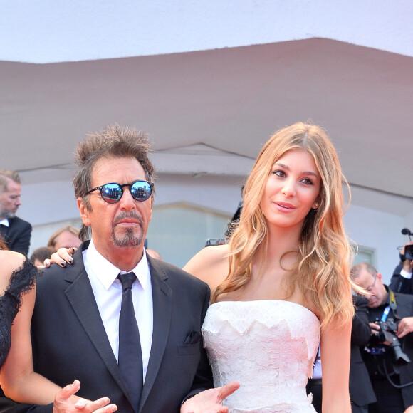Al Pacino entouré de sa compagne Lucila Sola et de sa belle-fille Camila Sola - Première du film "Manglehorn" lors du 71e festival international du film de Venise, la Mostra. Le 30 août 2014