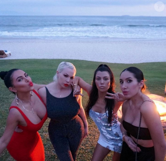Kourtney Kardashian et des amies en vacances à Puerto Rico - Photo publiée sur Instagram le 29 avril 2017