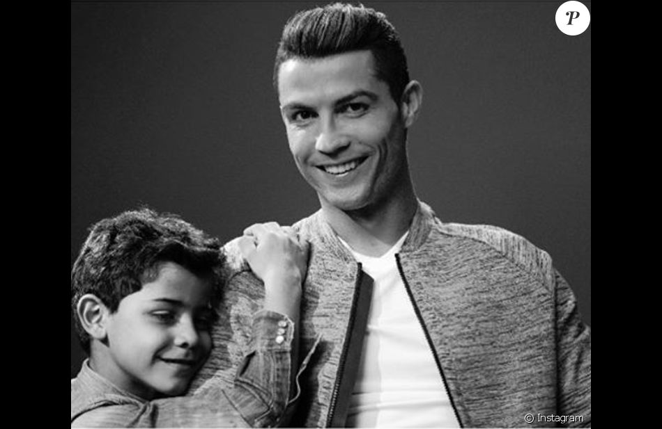 Cristiano Ronaldo Et Son Fils Cristiano Jr Cristianinho Photo