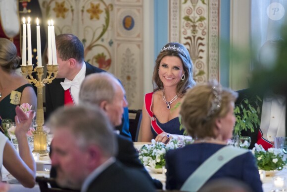 La princesse Märtha-Louise de Norvège lors du dîner du double 80e anniversaire du roi Harald V de Norvège et de la reine Sonja de Norvège le 9 mai 2017 au palais royal à Oslo.