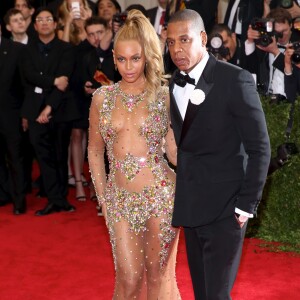 Beyonce, Jay-Z à la Soirée Costume Institute Gala 2015 (Met Ball) au Metropolitan Museum, célébrant l'ouverture de Chine: à travers le miroir à New York. Le 4 mai 2015.