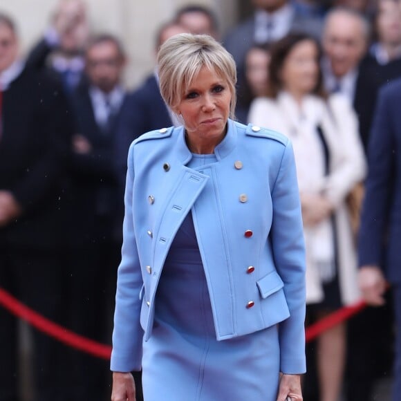 Brigitte Macron (Trogneux) - La famille de E.Macron arrive au palais de l'Elysée à Paris le 14 mai 2017 pour la cérémonie d'investiture du nouveau président. © Cyril Moreau / Bestimage  President E.Macron 's family arrive at Elysee in Paris on May 14th, 201714/05/2017 - Paris