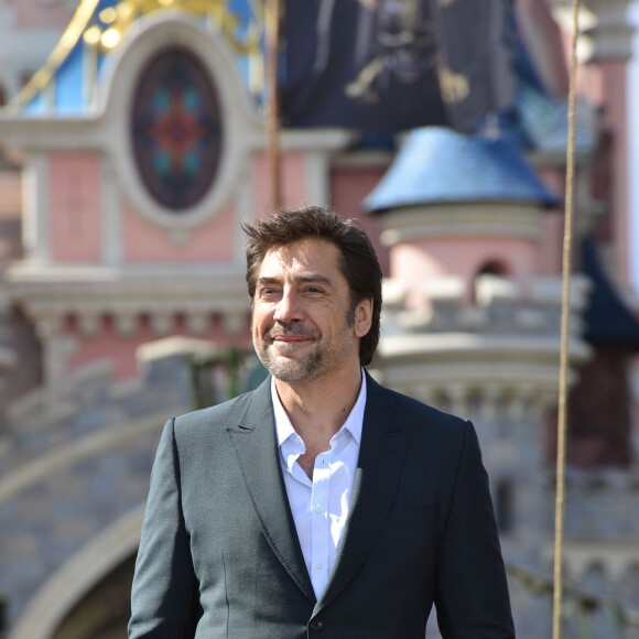 Javier Bardem lors de l'avant-première du film Pirates des Caraïbes 5 au parc Disneyland Paris, le 14 mai 2017.