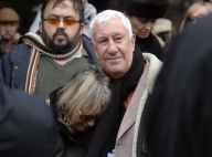 Stéphane Collaro et sa compagne soutiennent Mimi, la femme de Carlos, pour une messe hommage...
