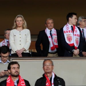 Le prince Albert II de Monaco,et Nathalie Boy de la Tour, présidente de la Ligue de football professionnel, Louis Ducruet, le fils de la princesse S. de Monaco, et sa fiancée Marie durant la rencontre de Ligue 1 Monaco contre Lille au stade Louis II de Monaco le 14 mai 2017. © Bruno Bebert / Bestimage  People attending Monaco - Lille soccer game at Stade Louis II in Monaco on 14/05/201714/05/2017 - MONACO