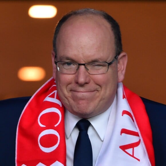 Le prince Albert II de Monaco lors de la rencontre de Ligue 1 Monaco - Lille au stade Louis II de Monaco le 14 mai 2017. © Bruno Bebert / Bestimage